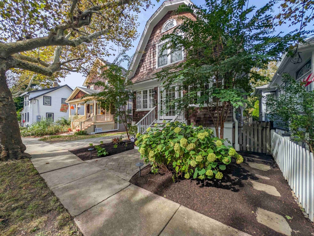Photo of 1135 Washington Street, Cape May, NJ 08204 (MLS # 262969)