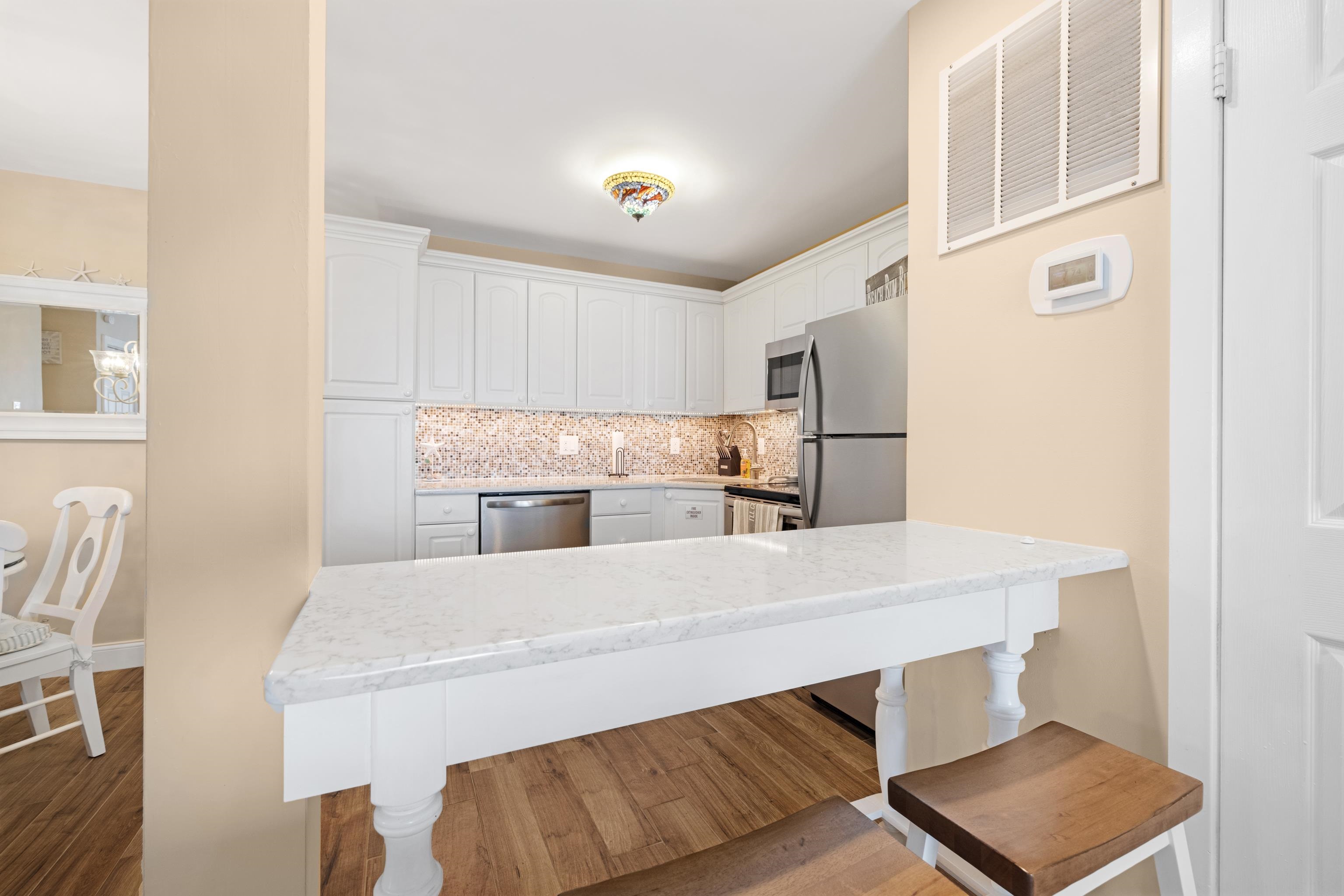400 E Marina Court 104