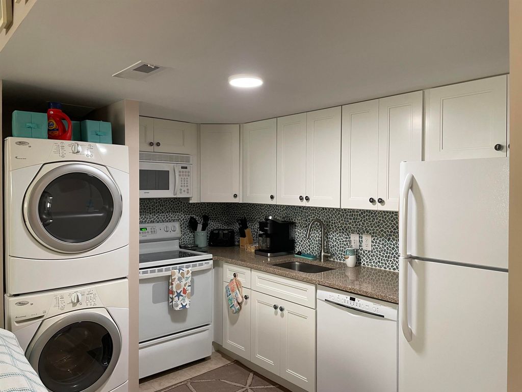 Photo of 1900 Boardwalk #609, North Wildwood, NJ 08260 (MLS # 261025)