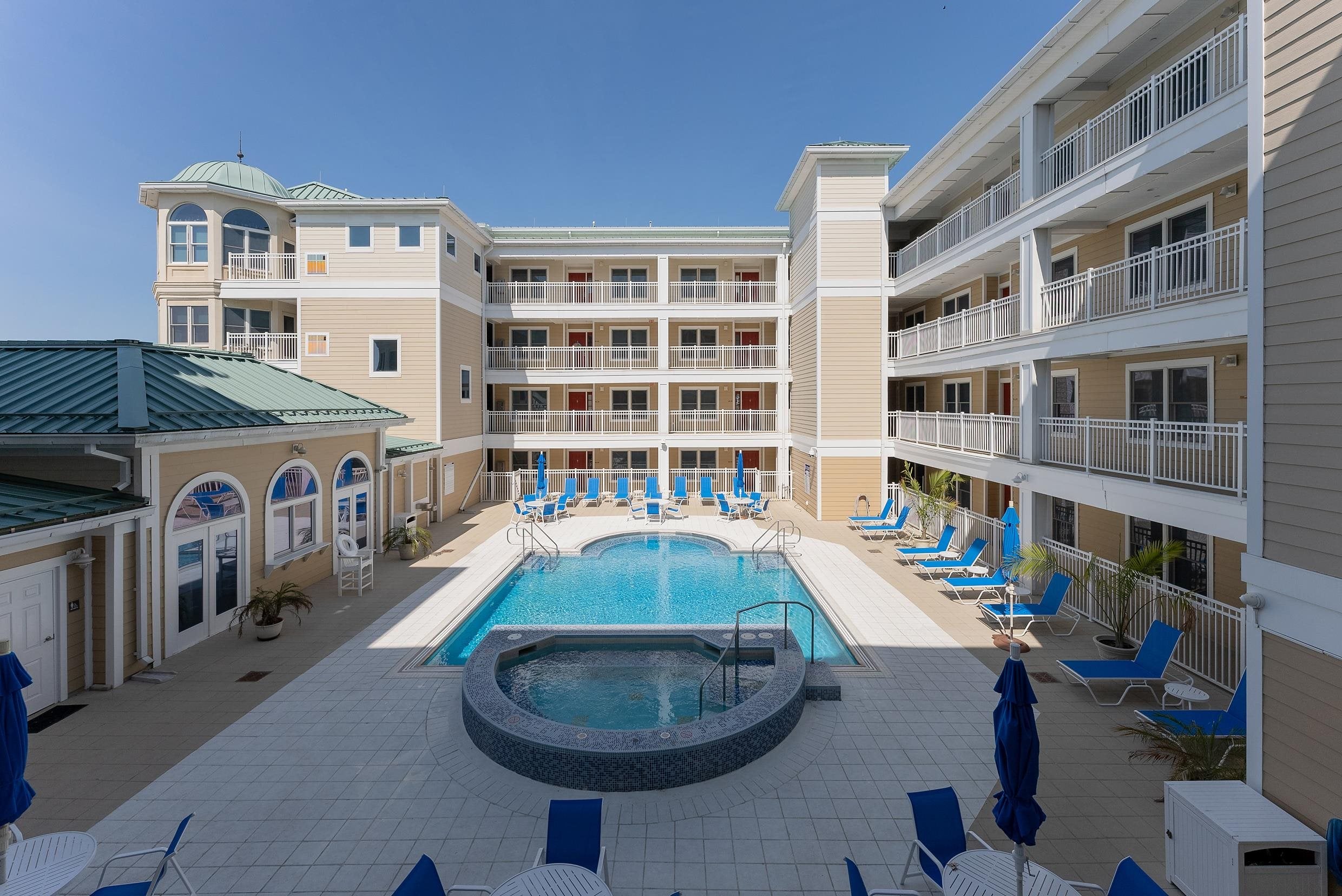 101 W Spruce Avenue 203
