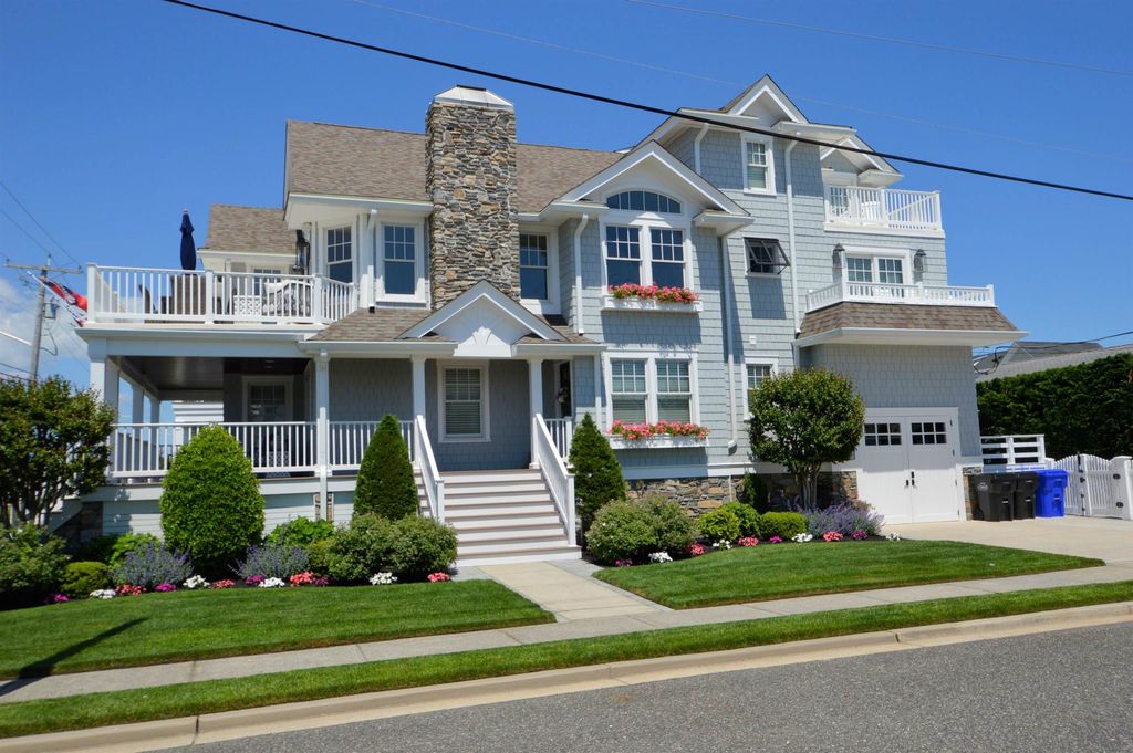 Photo of 199 11th St ST, Avalon, NJ 08202 (MLS # 261471)