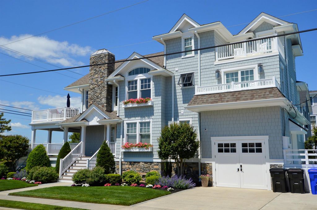 Photo of 199 11th St ST, Avalon, NJ 08202 (MLS # 261471)