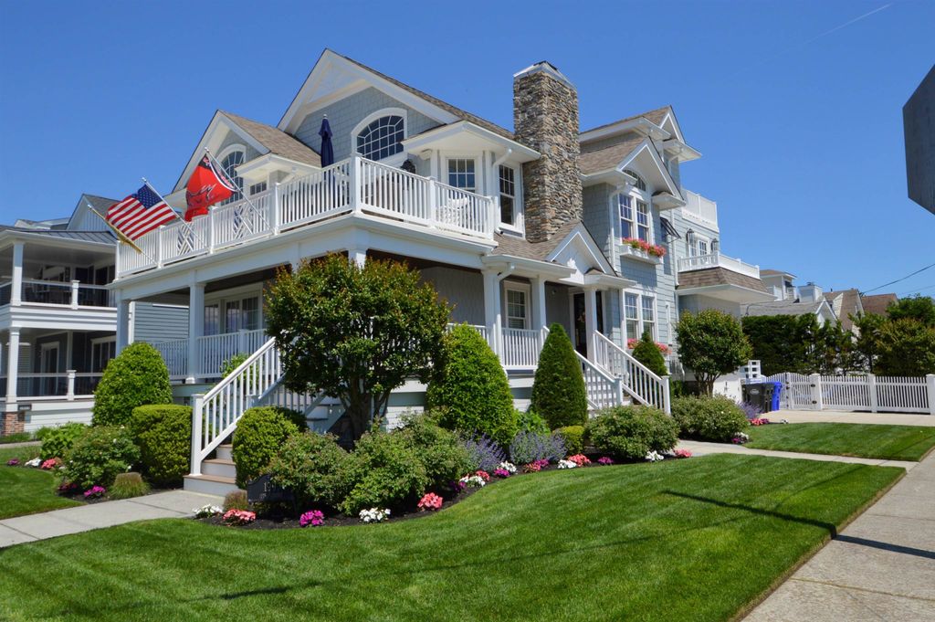 Photo of 199 11th St ST, Avalon, NJ 08202 (MLS # 261471)