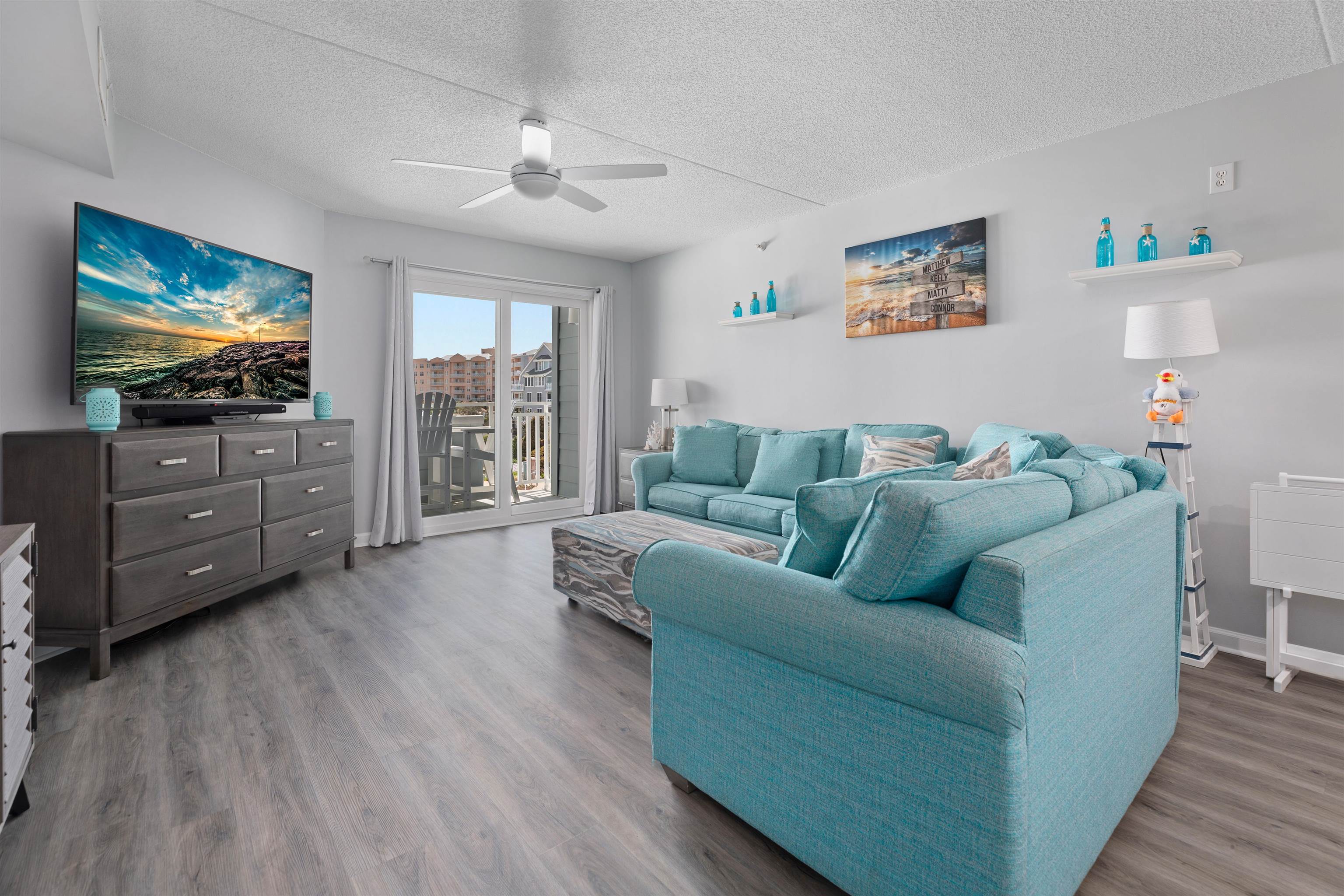9907 Seapointe Boulevard 206