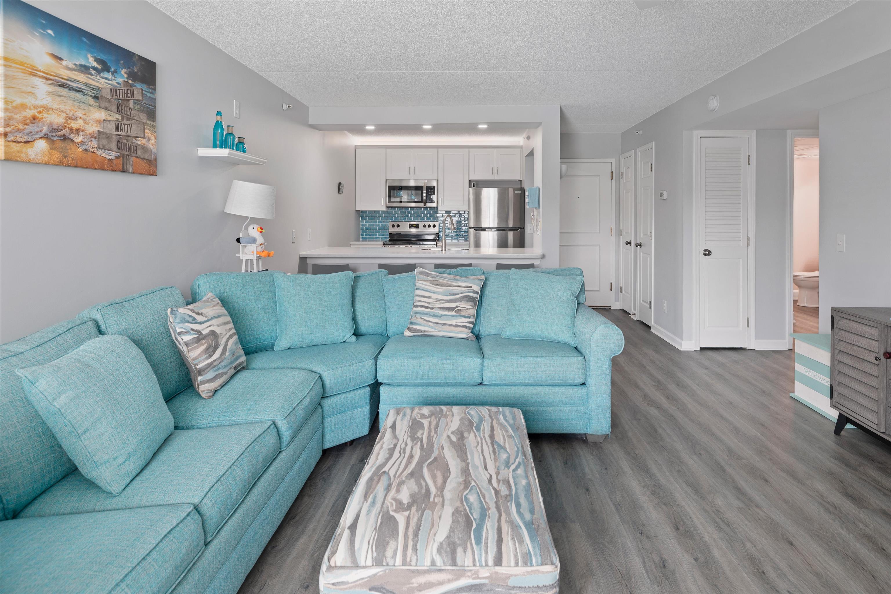 9907 Seapointe Boulevard 206
