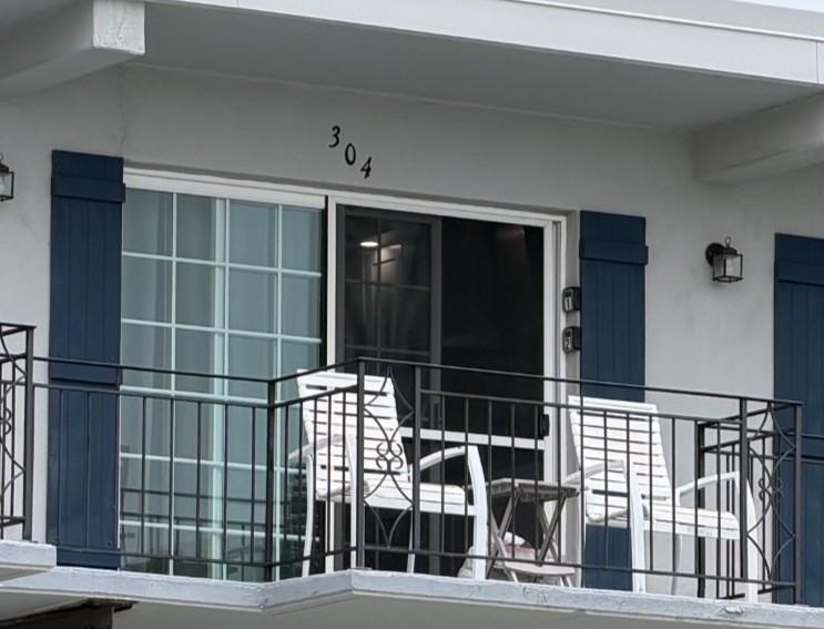 405 Ocean Avenue 304