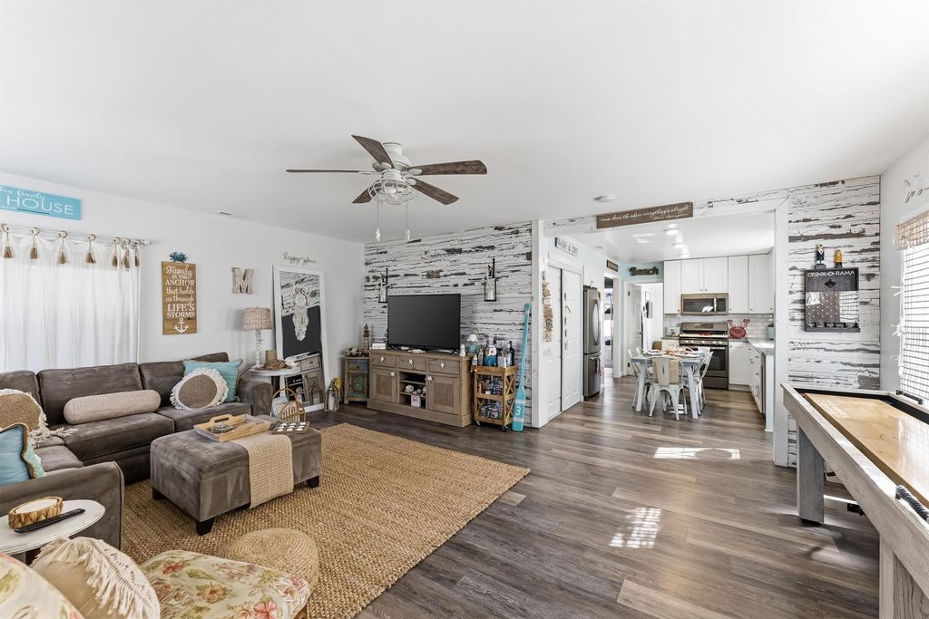 Photo of 219 W 10th Avenue, North Wildwood, NJ 08260 (MLS # 261303)