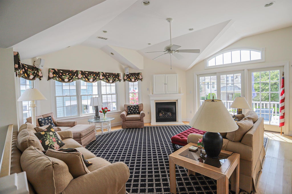 Photo of 140 87th Street, Stone Harbor, NJ 08247 (MLS # 262446)