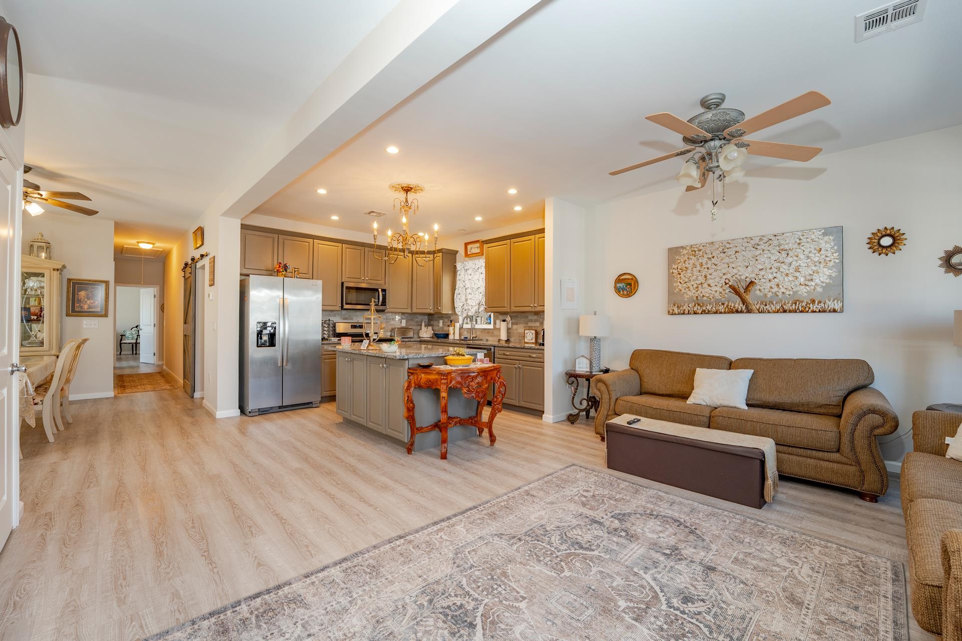 132 E Hand Avenue, Wildwood, New Jersey image 15