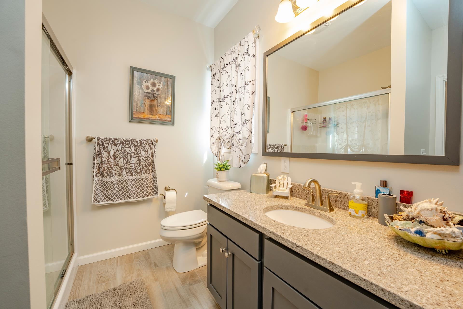 132 E Hand Avenue, Wildwood, New Jersey image 36