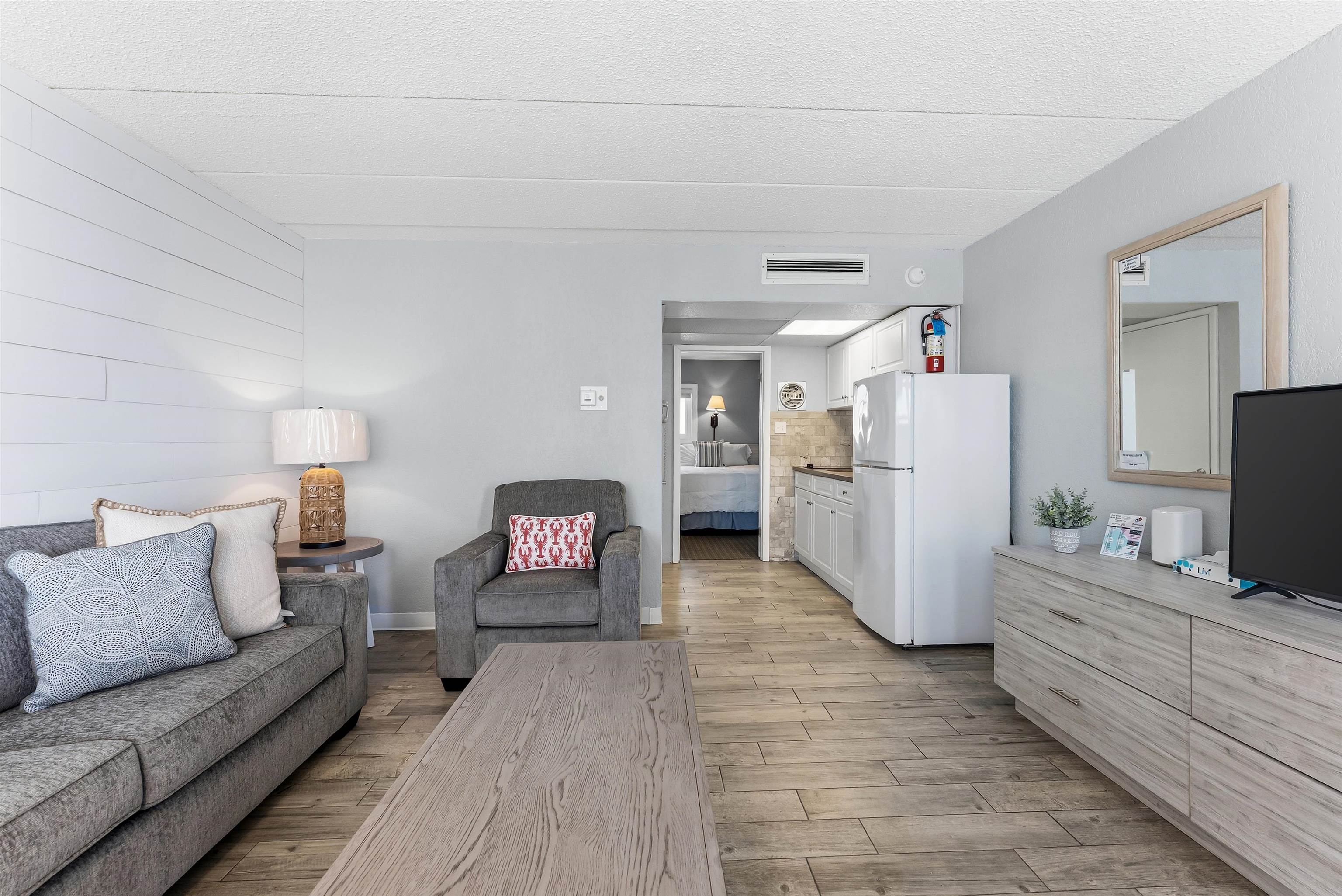 9103 Atlantic Avenue 309