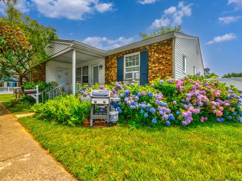 Multifamily For Sale - 1351 D Illinois Avenue<br/> Cape May, NJ 08204