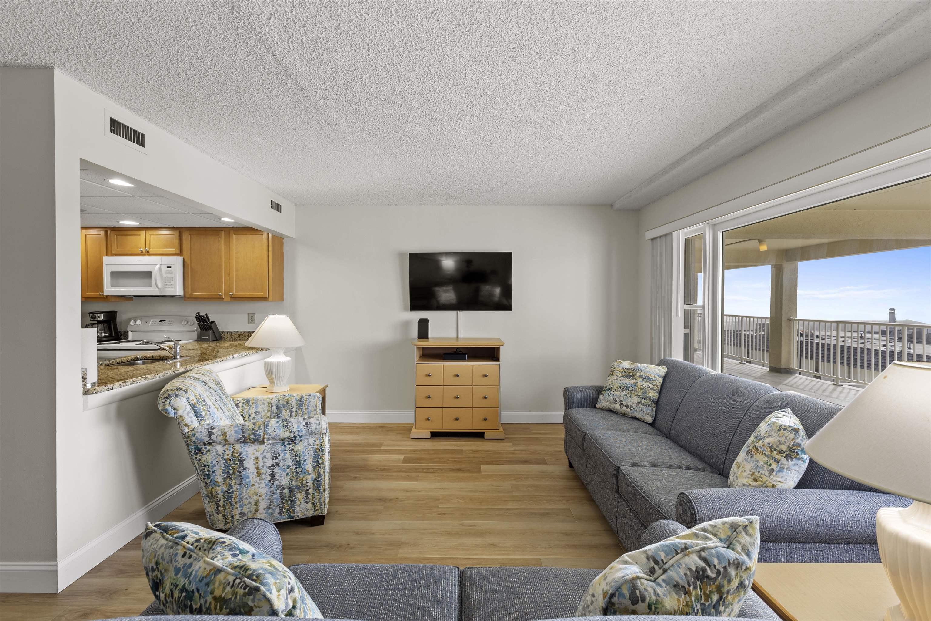 217 Beach Avenue 308