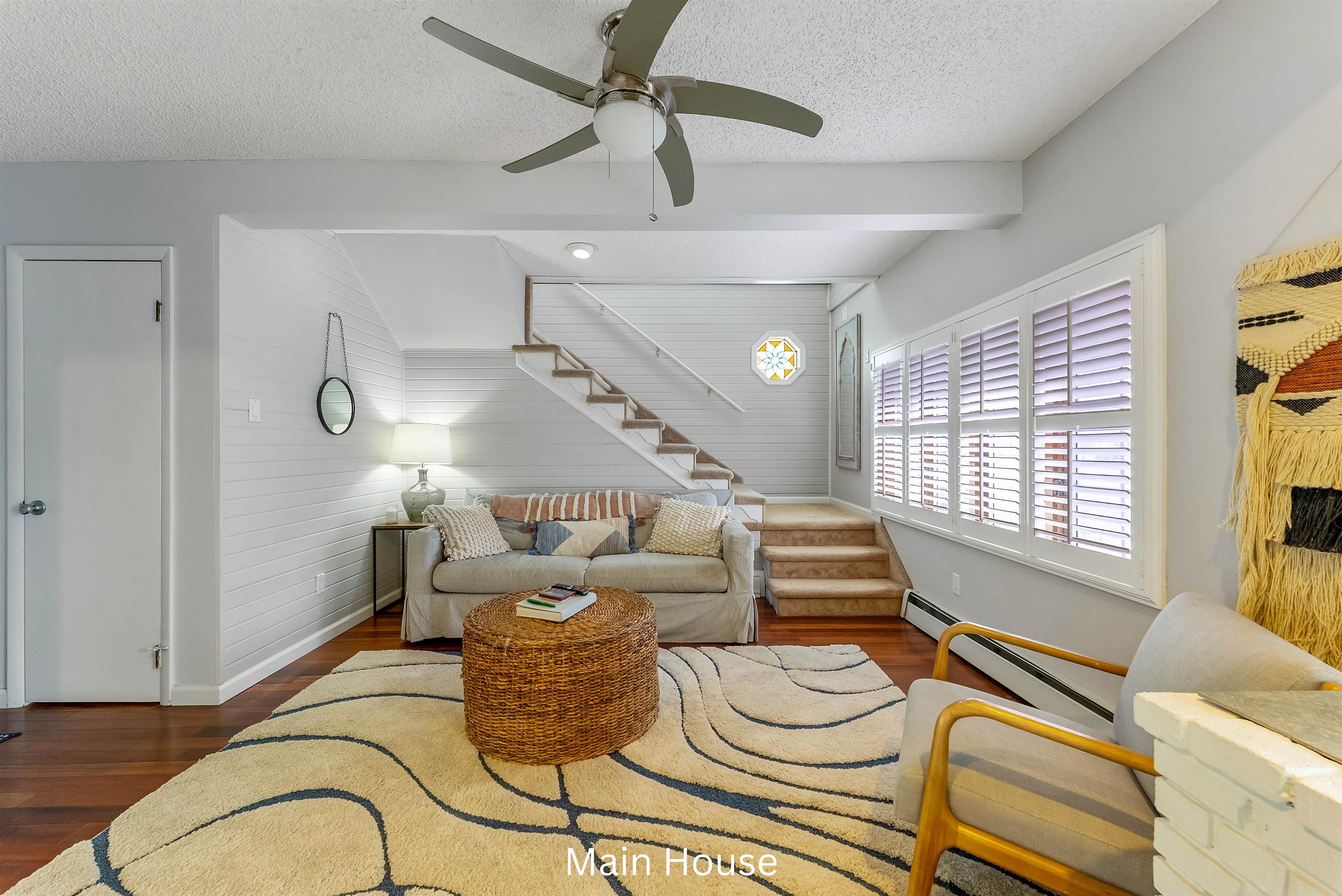 407 W Spruce Avenue