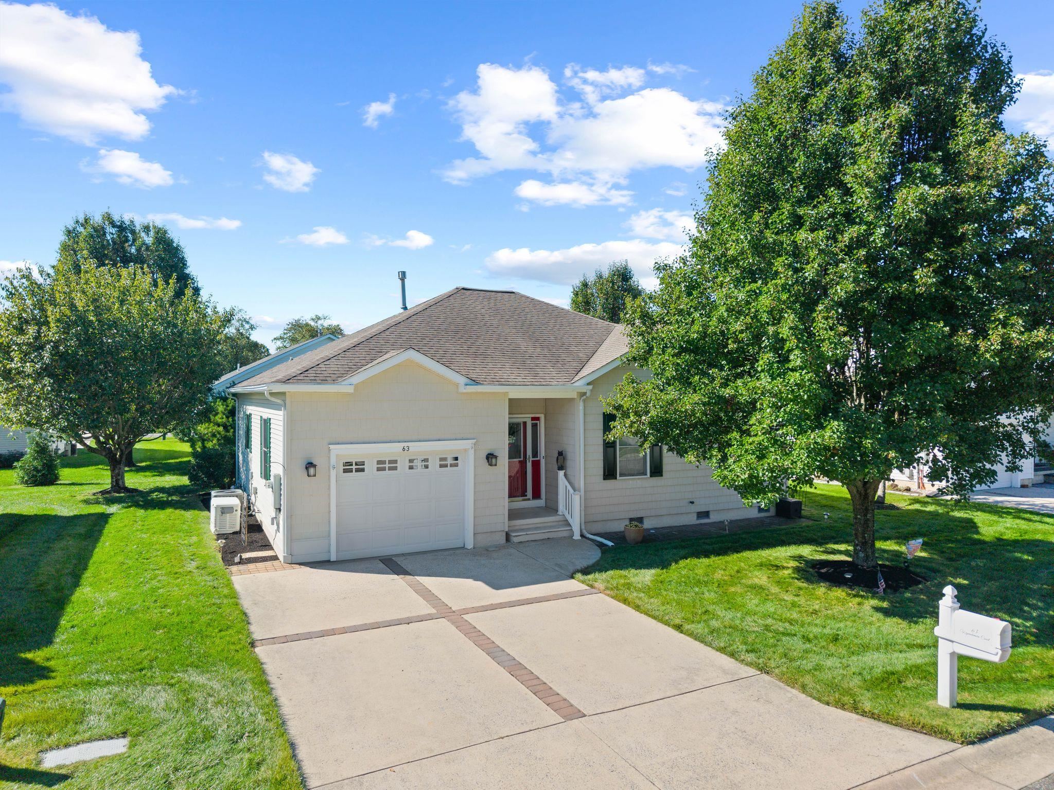 63 Wynndemere Court