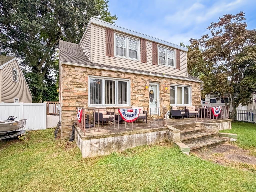 Photo of 14 New Jersey Avenue, Villas, NJ 08251 (MLS # 262704)