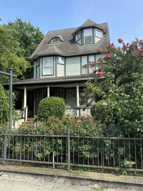 Homes For Sale - 670 Washington Street<br/> Cape May, NJ 08204