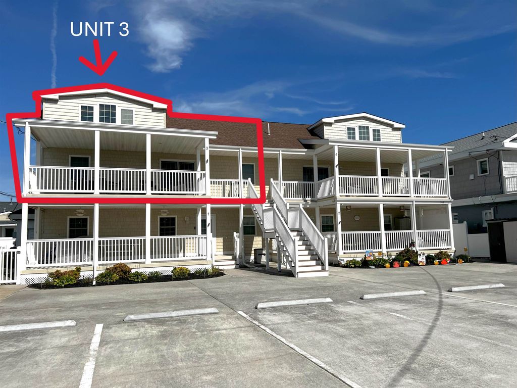 Photo of 309 E Hollywood Avenue #3, Wildwood Crest, NJ 08260 (MLS # 253033)