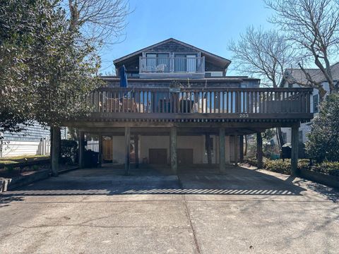 Townhouse For Sale - 205 Cape Avenue #205<br/> Cape May Point, NJ 08204