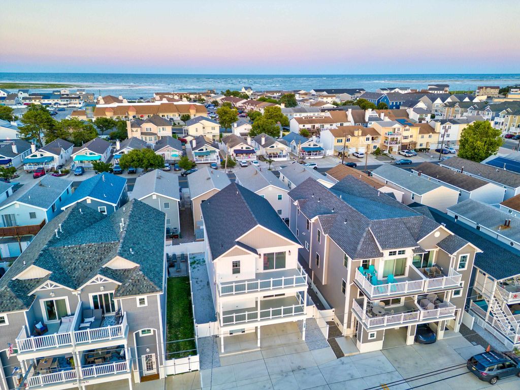 Photo of 723 W Spruce Avenue, North Wildwood, NJ 08260 (MLS # 252187)