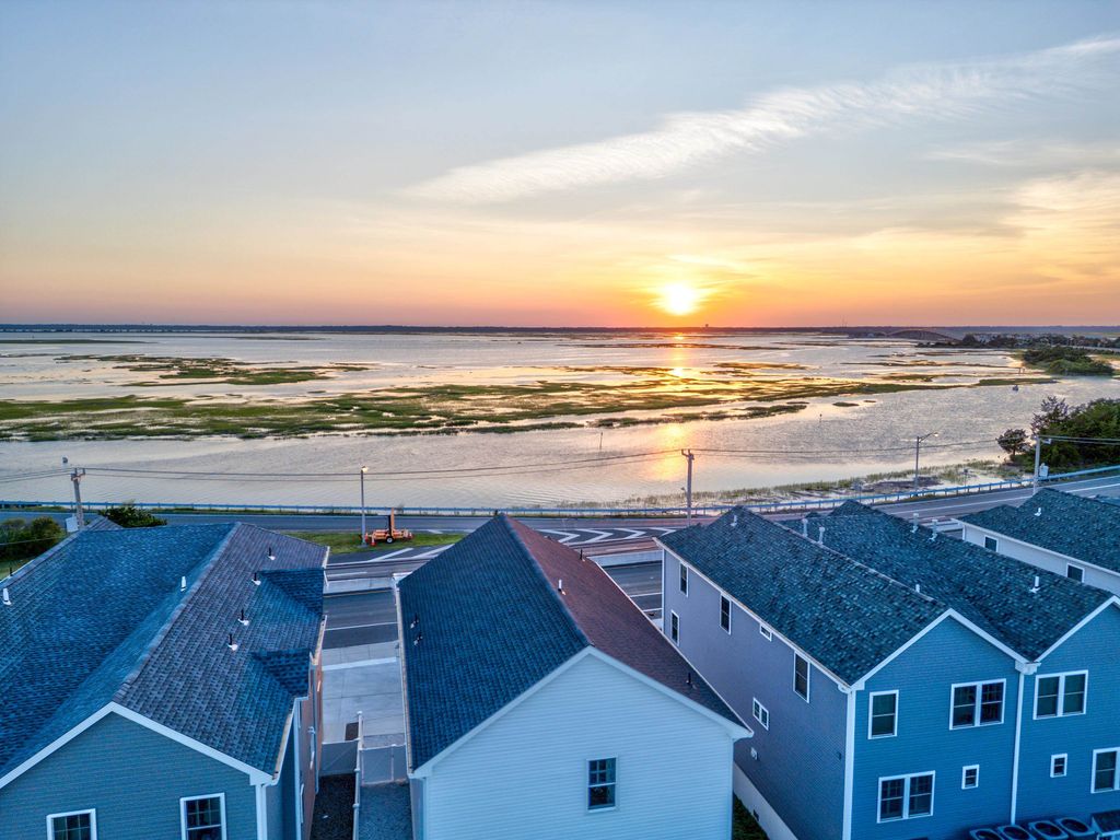 Photo of 723 W Spruce Avenue, North Wildwood, NJ 08260 (MLS # 252187)