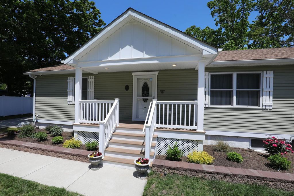 Photo of 608 Shunpike Road, Lower Township, NJ 08204 (MLS # 261407)