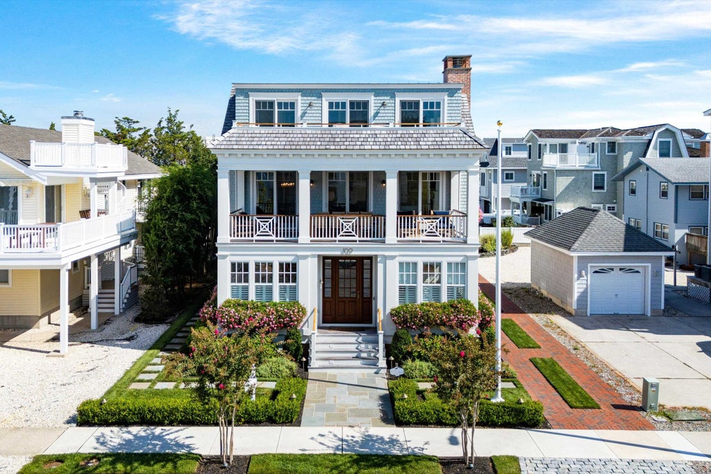 Photo of 109 40th Street, Avalon, NJ 08202 (MLS # 262642)