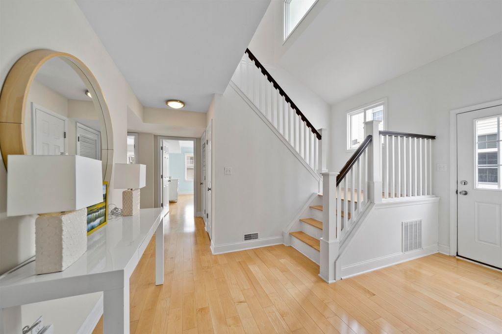 Photo of 25 W 9th Street, Avalon, NJ 08202 (MLS # 261055)