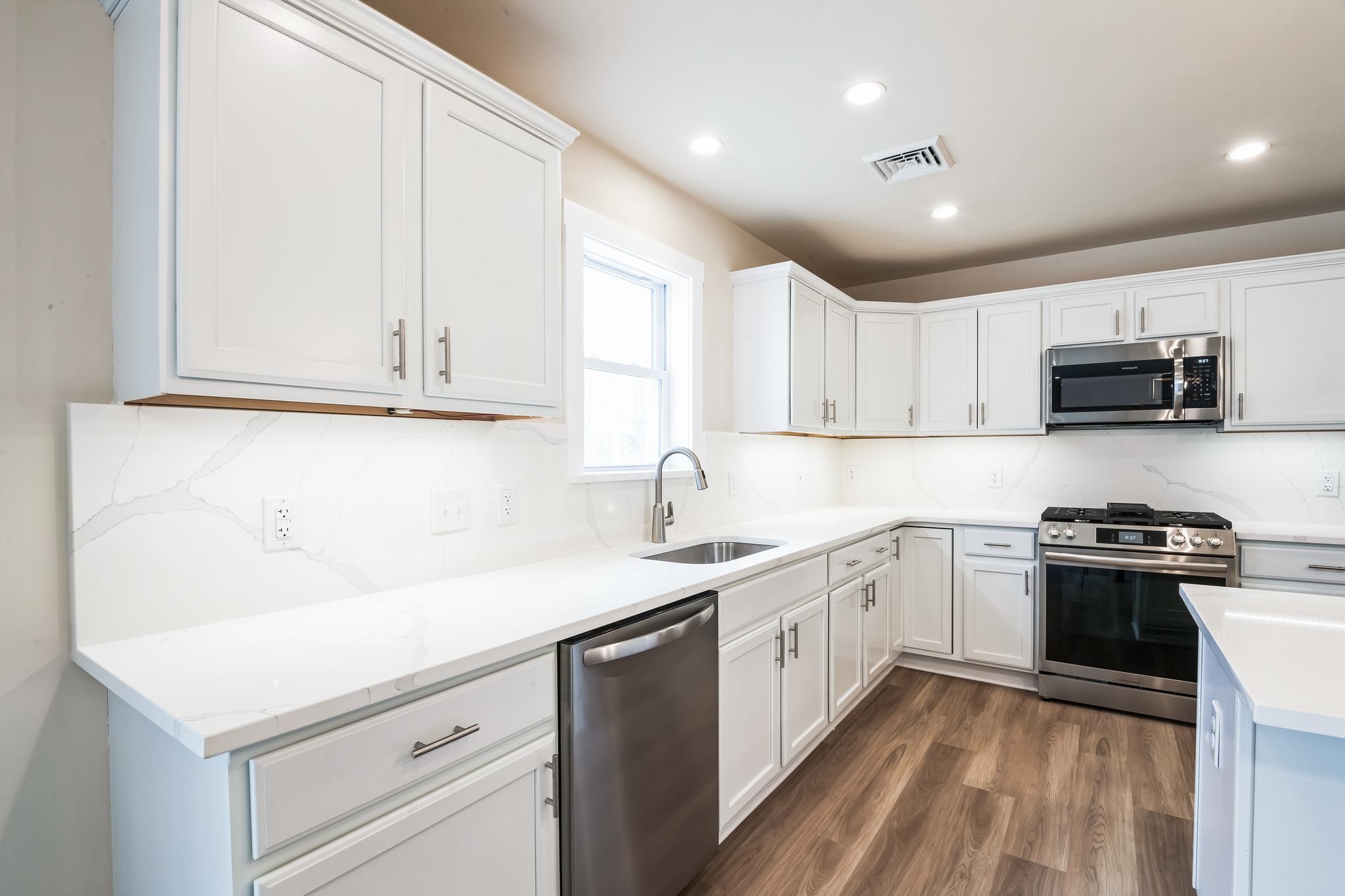 80 W Rising Sun Drive, Ocean View, Massachusetts image 7