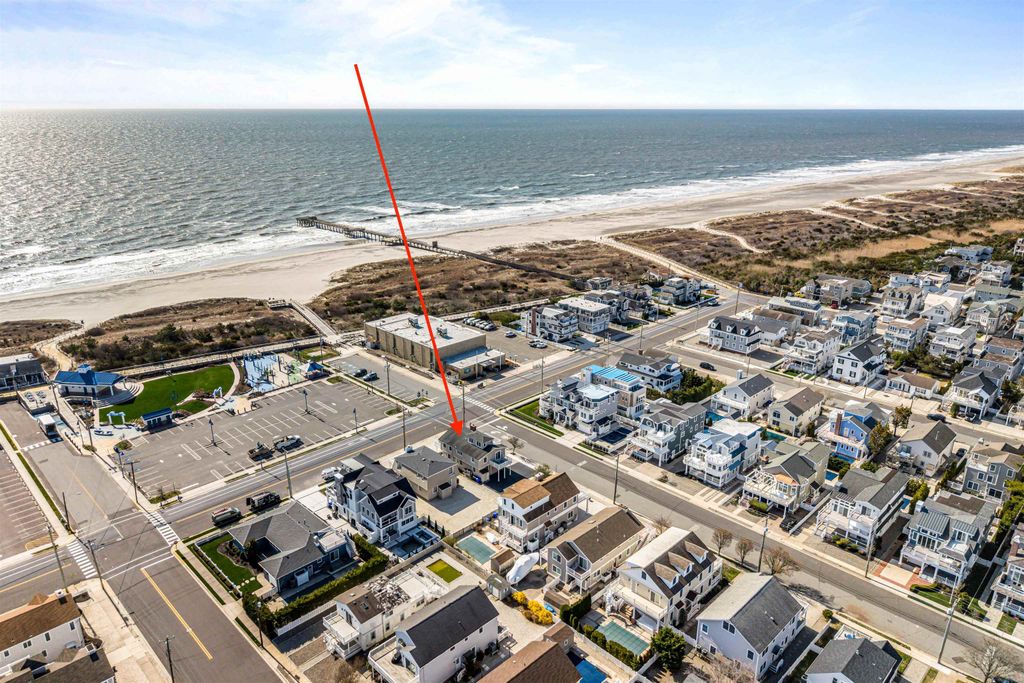 Photo of 2988 Avalon Avenue, Avalon, NJ 08202 (MLS # 251026)
