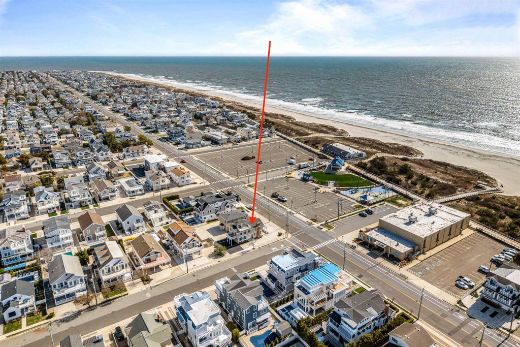Photo of 2988 Avalon Avenue, Avalon, NJ 08202 (MLS # 251026)