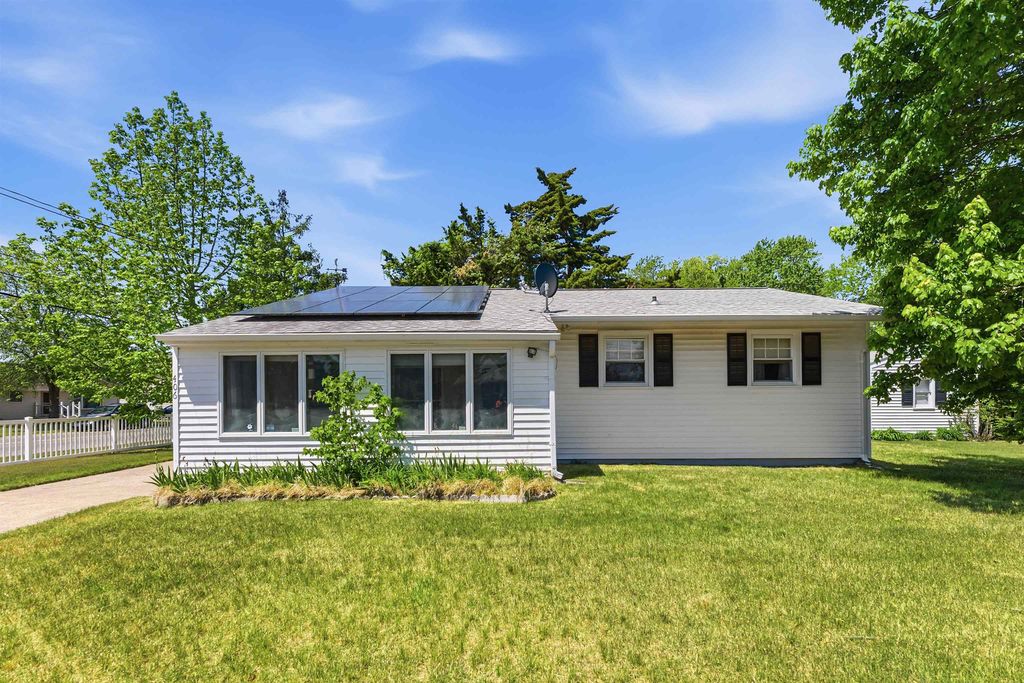 Photo of 406 Leaming Avenue, North Cape May, NJ 08204 (MLS # 261300)