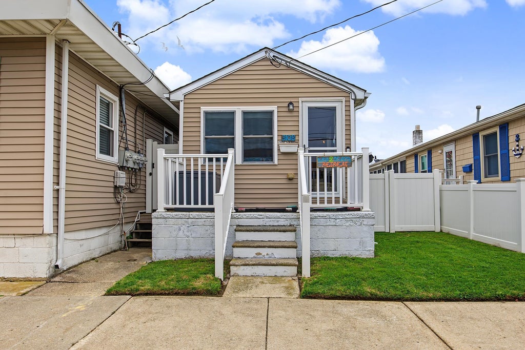 Photo of 3108 Hudson Avenue #D, Wildwood, NJ 08260 (MLS # 262696)