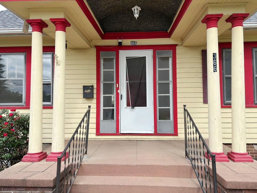 Photo of 366 Bank Street, Bridgeton, NJ 08302 (MLS # 261466)