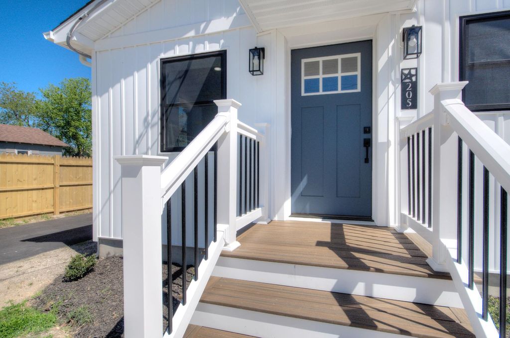 Photo of 205 W Atlantic Avenue, Villas, NJ 08251 (MLS # 261051)