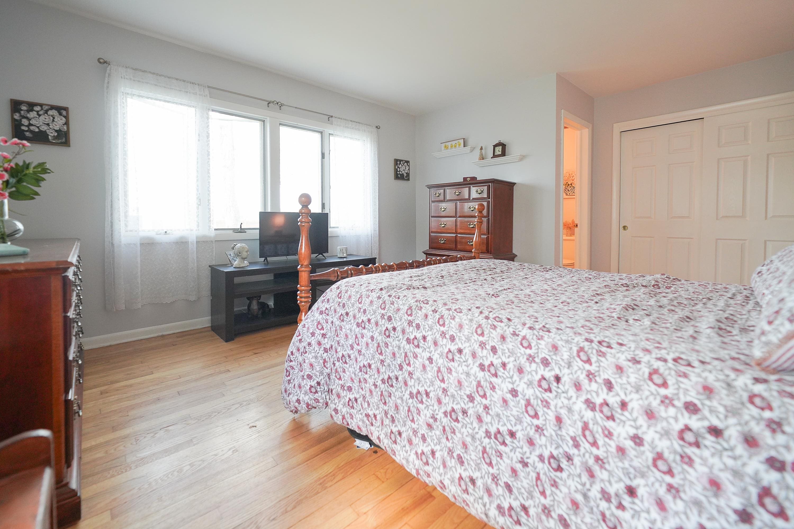 2402 Shelburn Road, Millville, New Jersey image 19