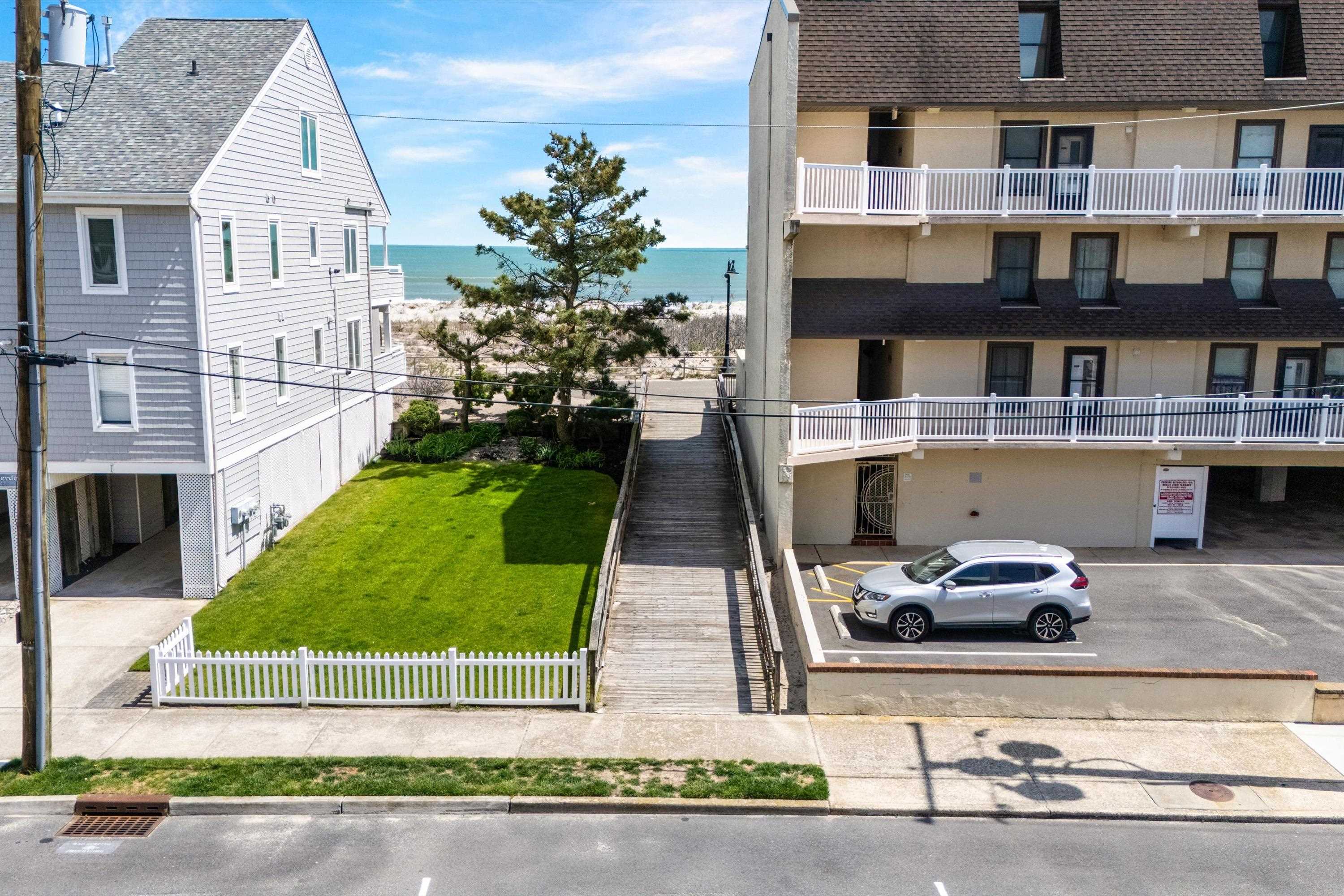 23 39th Street B