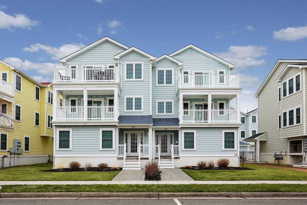 Photo of 327 E 25th Avenue #205, North Wildwood, NJ 08260 (MLS # 260547)