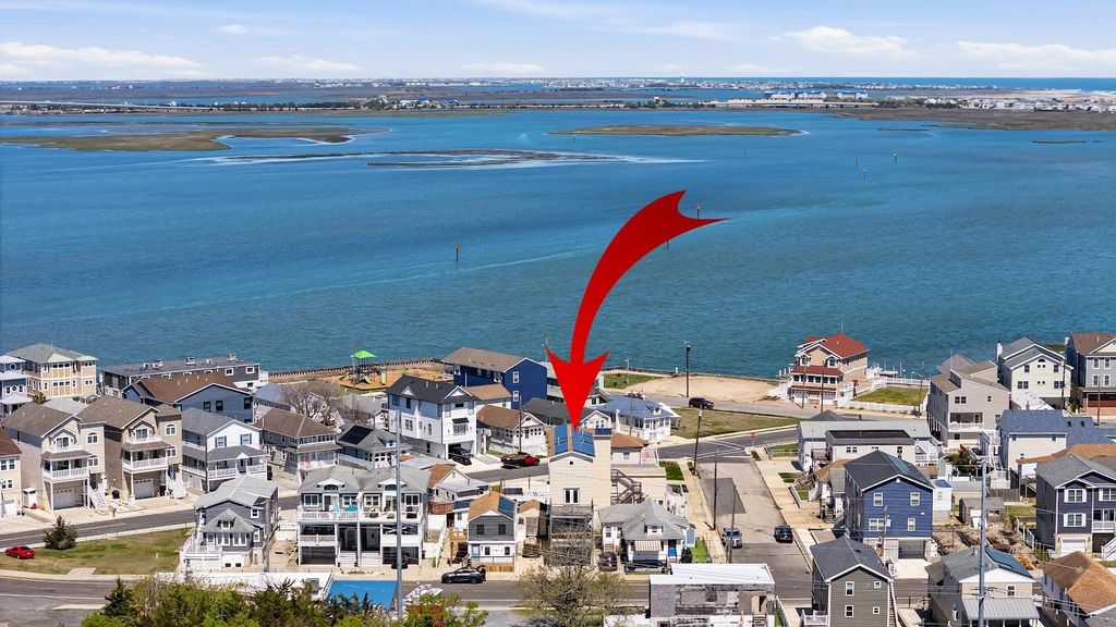 Photo of 753 W Glenwood Ave AVE, West Wildwood, NJ 08260 (MLS # 261240)