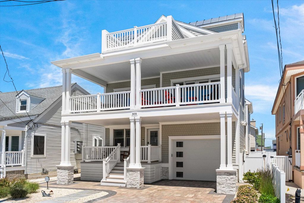 Photo of 305 E Stockton Road, Wildwood Crest, NJ 08260 (MLS # 261539)
