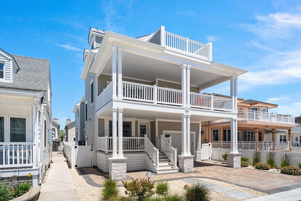 Photo of 305 E Stockton Road, Wildwood Crest, NJ 08260 (MLS # 261539)