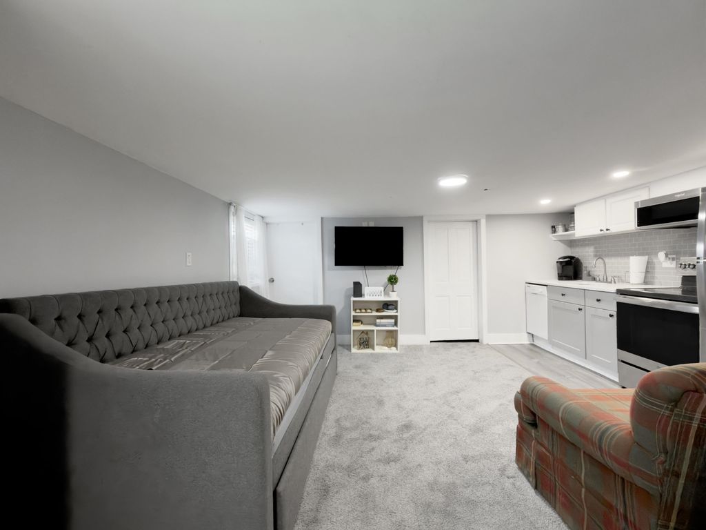 Photo of 823 Ocean Avenue #B, Ocean City, NJ 08226 (MLS # 261078)