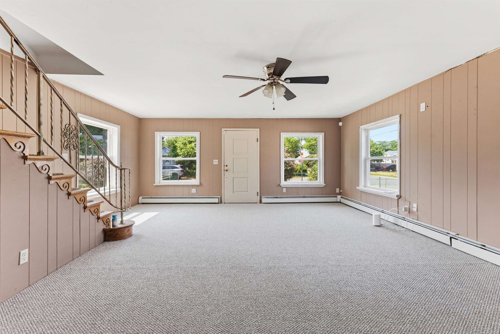 Photo of 101 E Hudson Avenue, Villas, NJ 08251 (MLS # 261811)