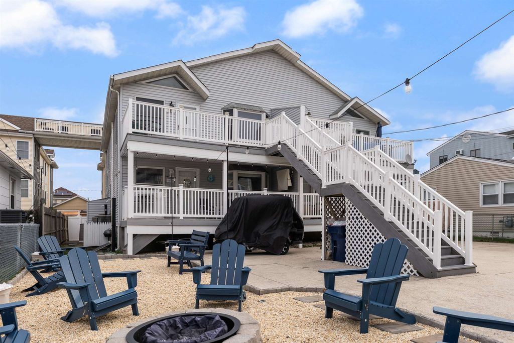 Photo of 111 E Magnolia Avenue #C, Wildwood, NJ 08260 (MLS # 261486)