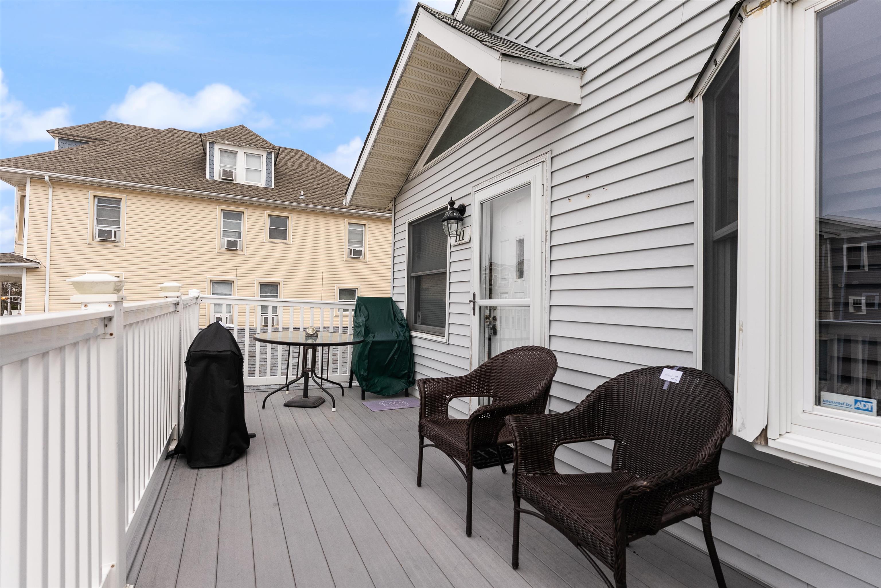 111 E Magnolia Avenue C