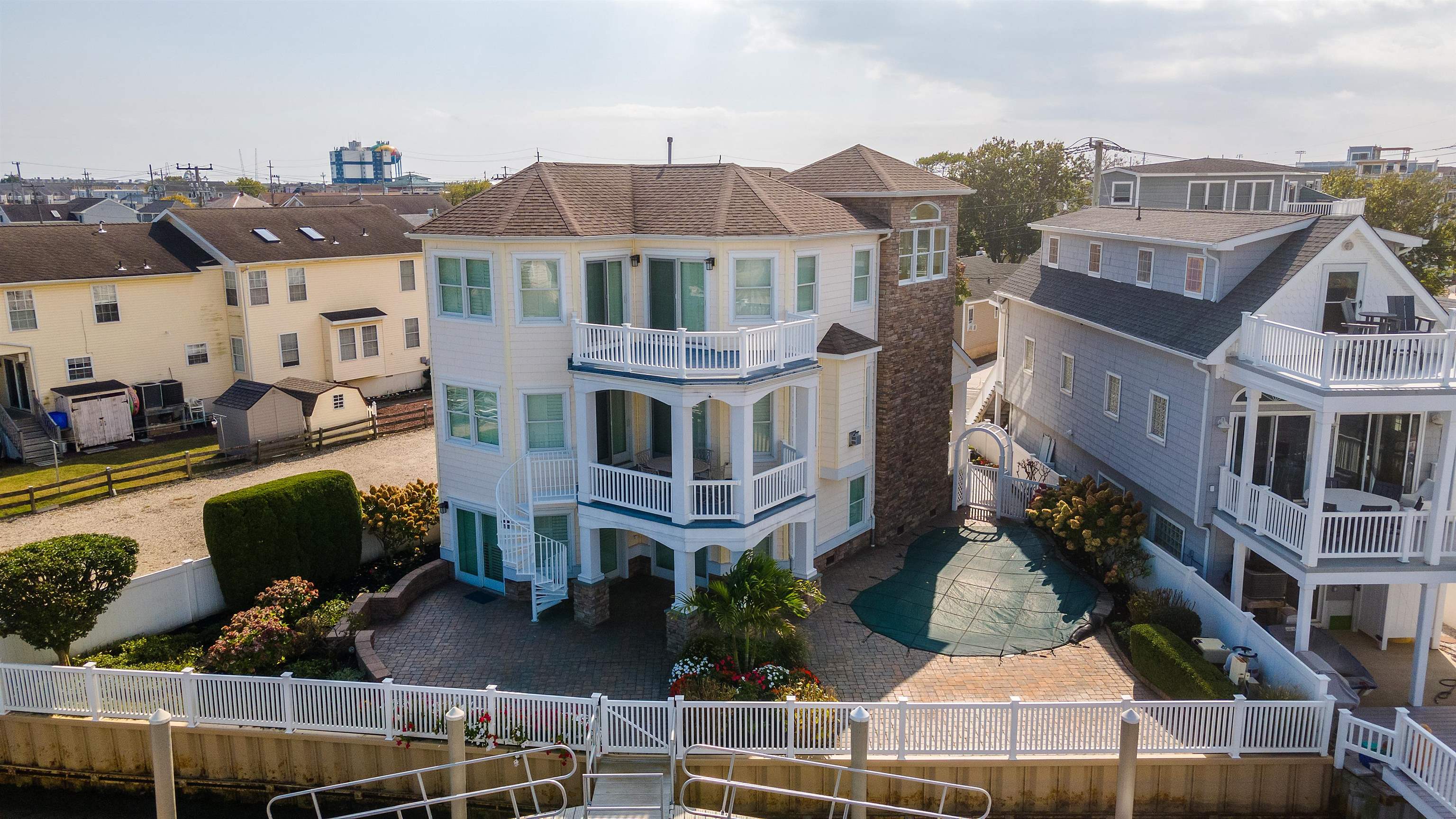 445 W Pine Avenue, Wildwood, New Jersey image 50