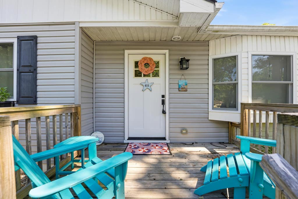Photo of 411 Baywyn Road, Cape May Beach, NJ 08251 (MLS # 261519)