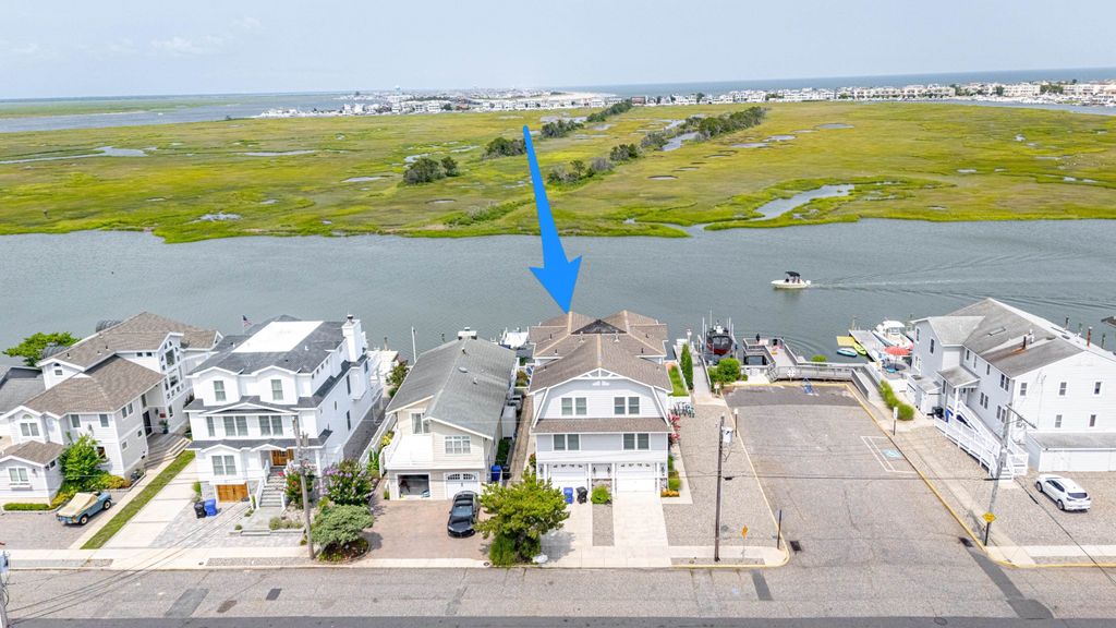 Photo of 503 20th Street #503, Avalon, NJ 08202 (MLS # 252273)