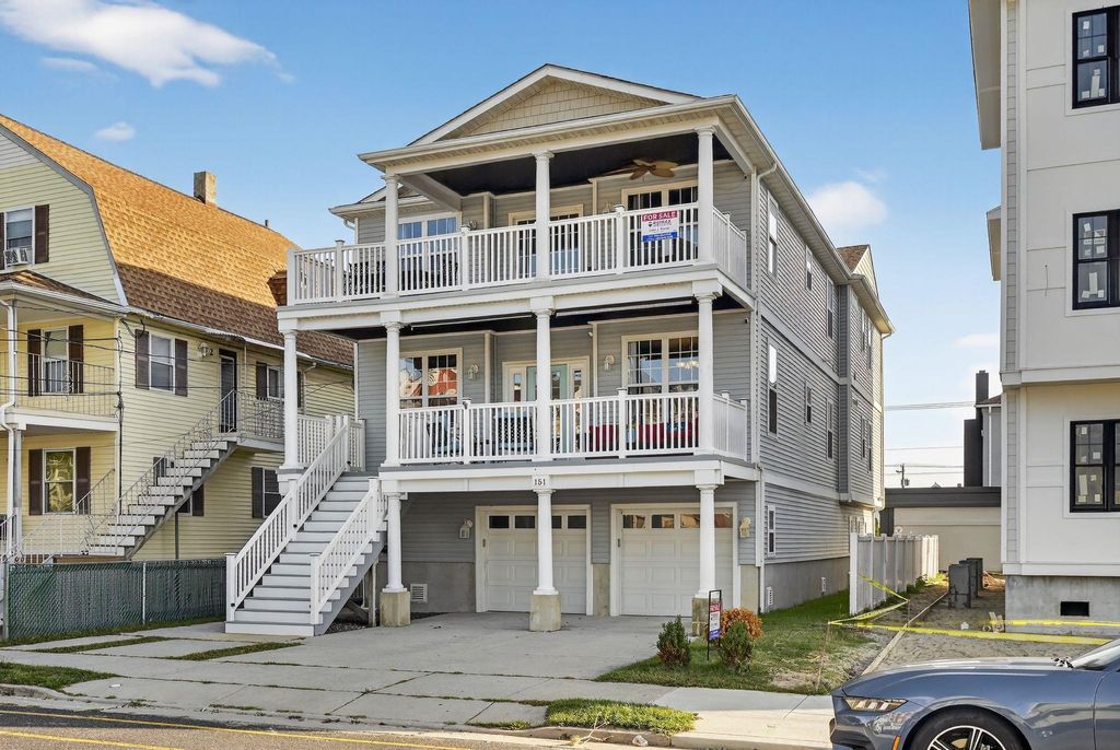 Photo of 151 E Leaming Avenue #100, Wildwood, NJ 08260 (MLS # 252862)