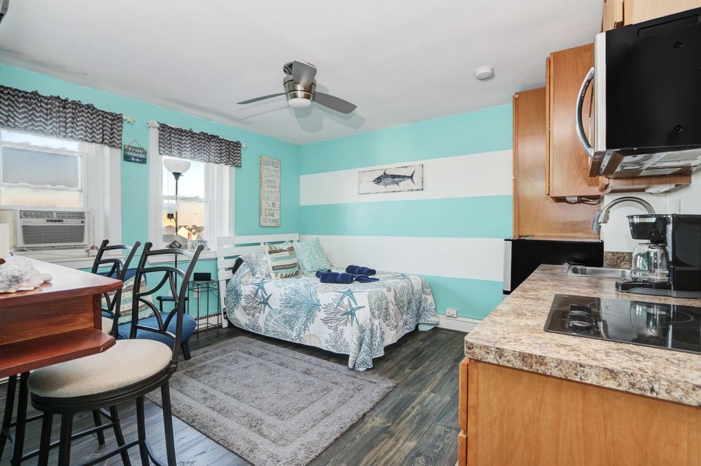 Photo of 807 E 8th Street #515, Ocean City, NJ 08226 (MLS # 260198)